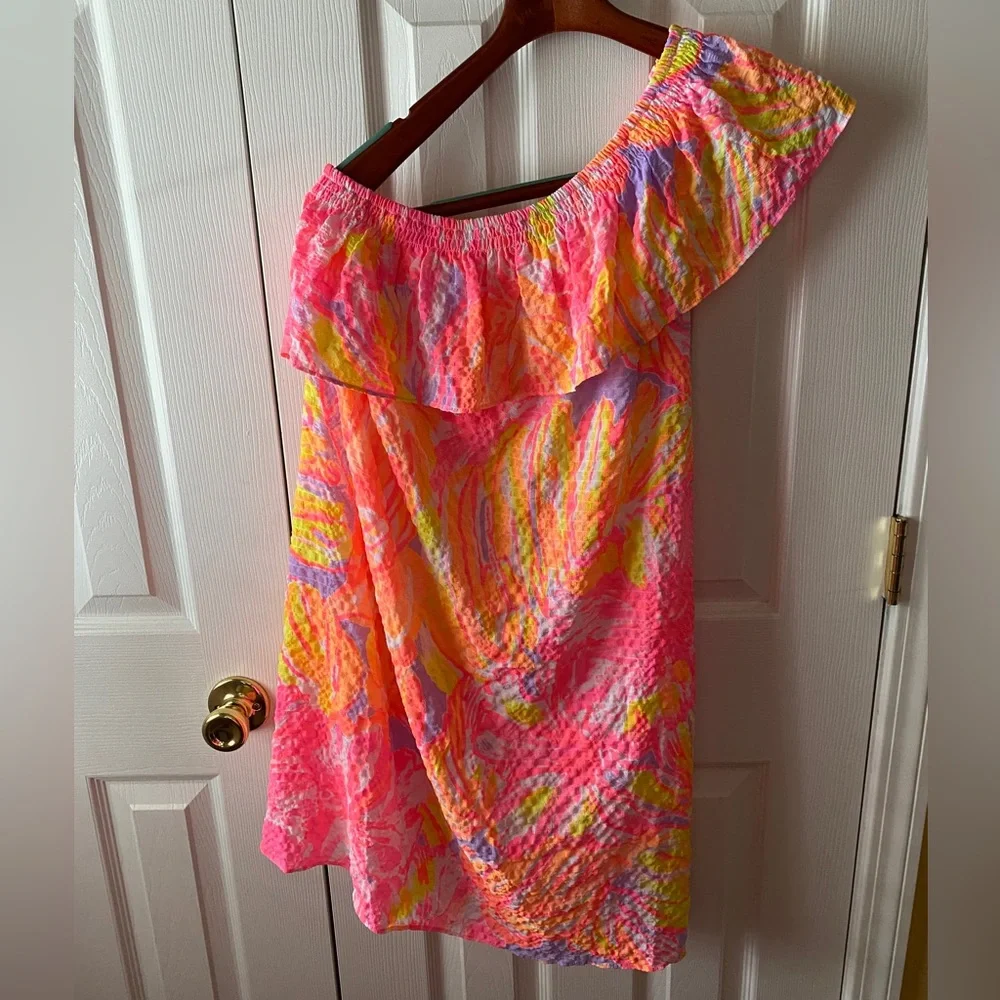 Lilly Pulitzer One Shoulder Dress in Pink and Orange - Picture 3 of 9